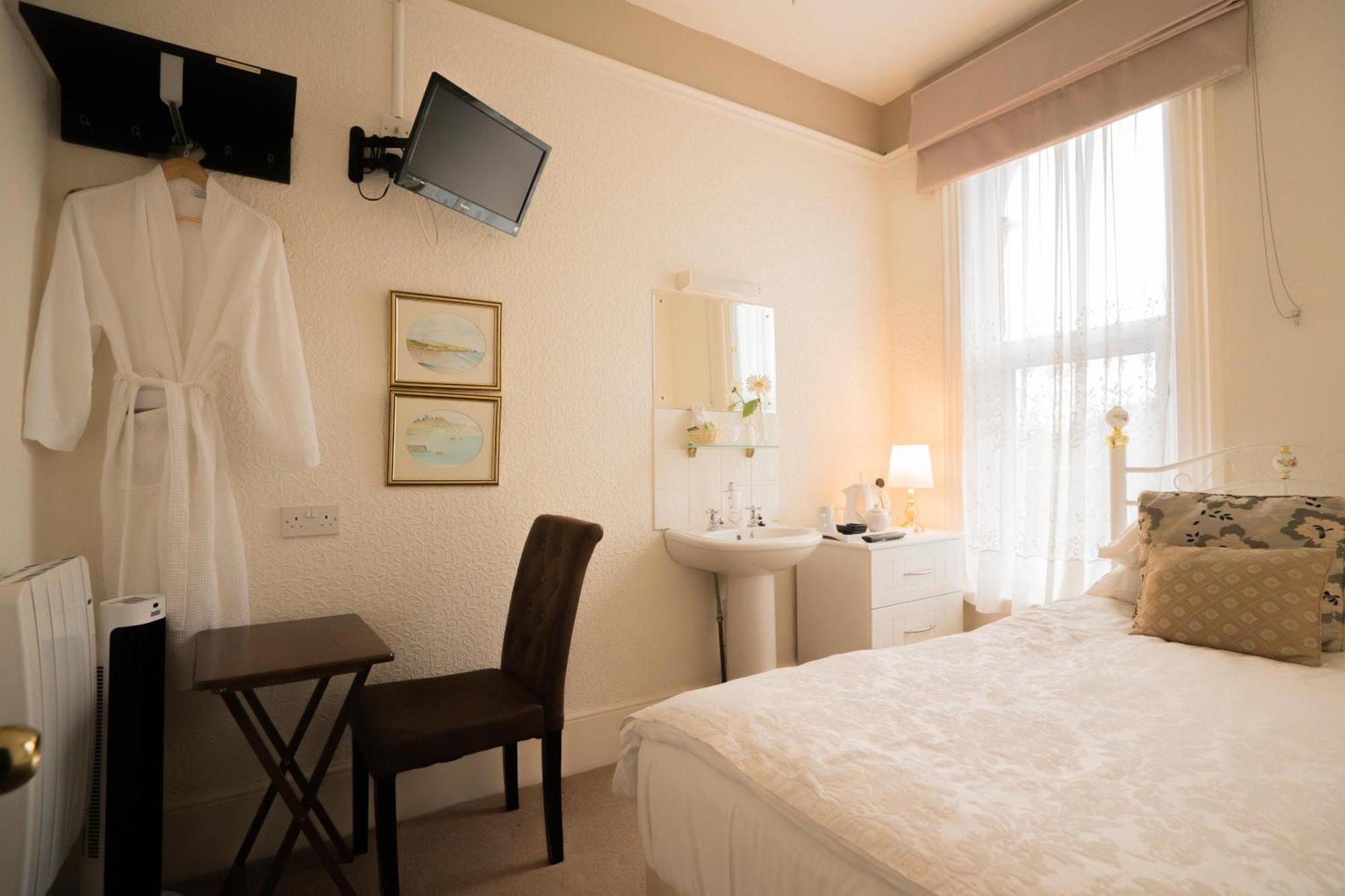 דובר Maison Dieu Guest House מראה חיצוני תמונה