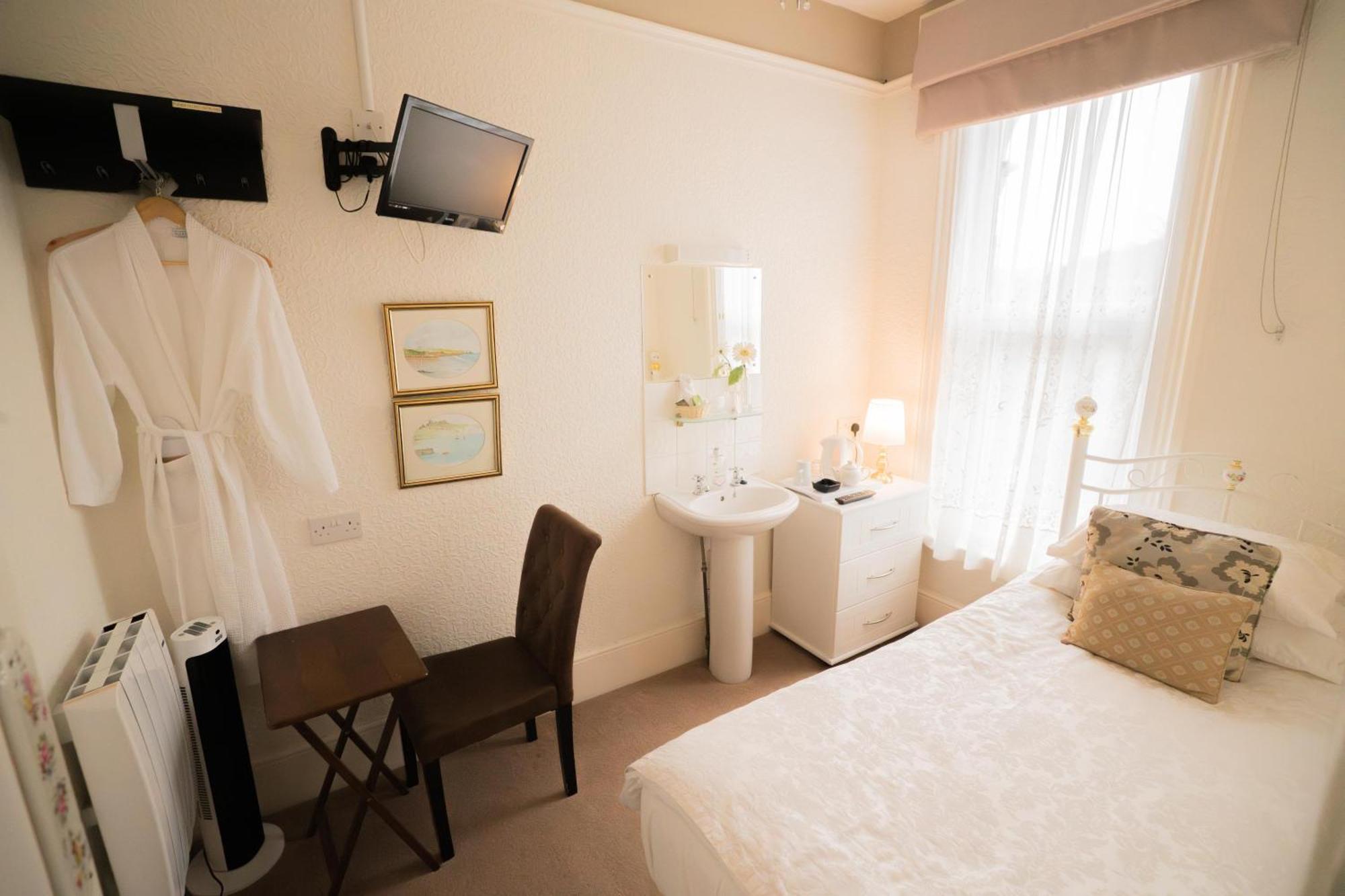 דובר Maison Dieu Guest House מראה חיצוני תמונה